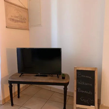 Loft Cocooning Avec Jardin Dans La Cite Medievale